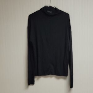 Cynthia Rowley Elegant Black Roll Neck Top, Women's Large, NWT Thumb Holes